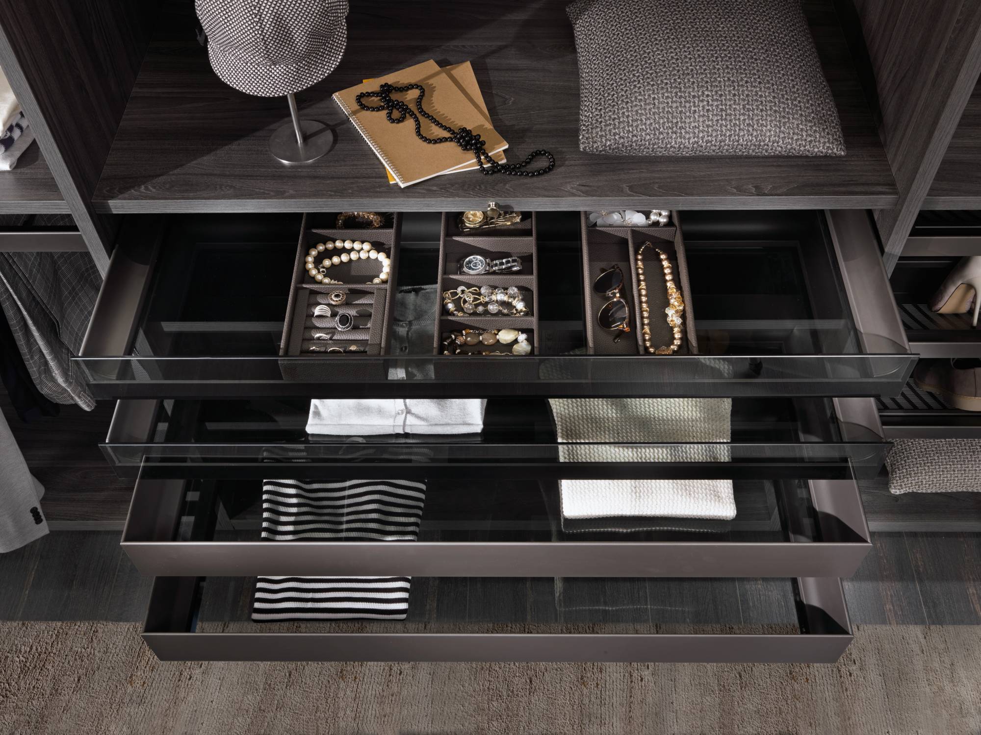 Salice-Excessories-Store_02