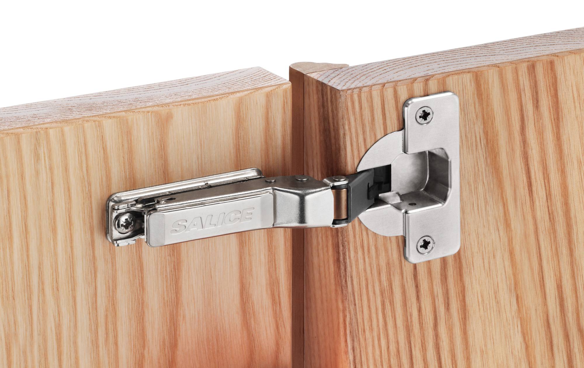 Salice-Hinge-for-thicker-doors-Silentia_02